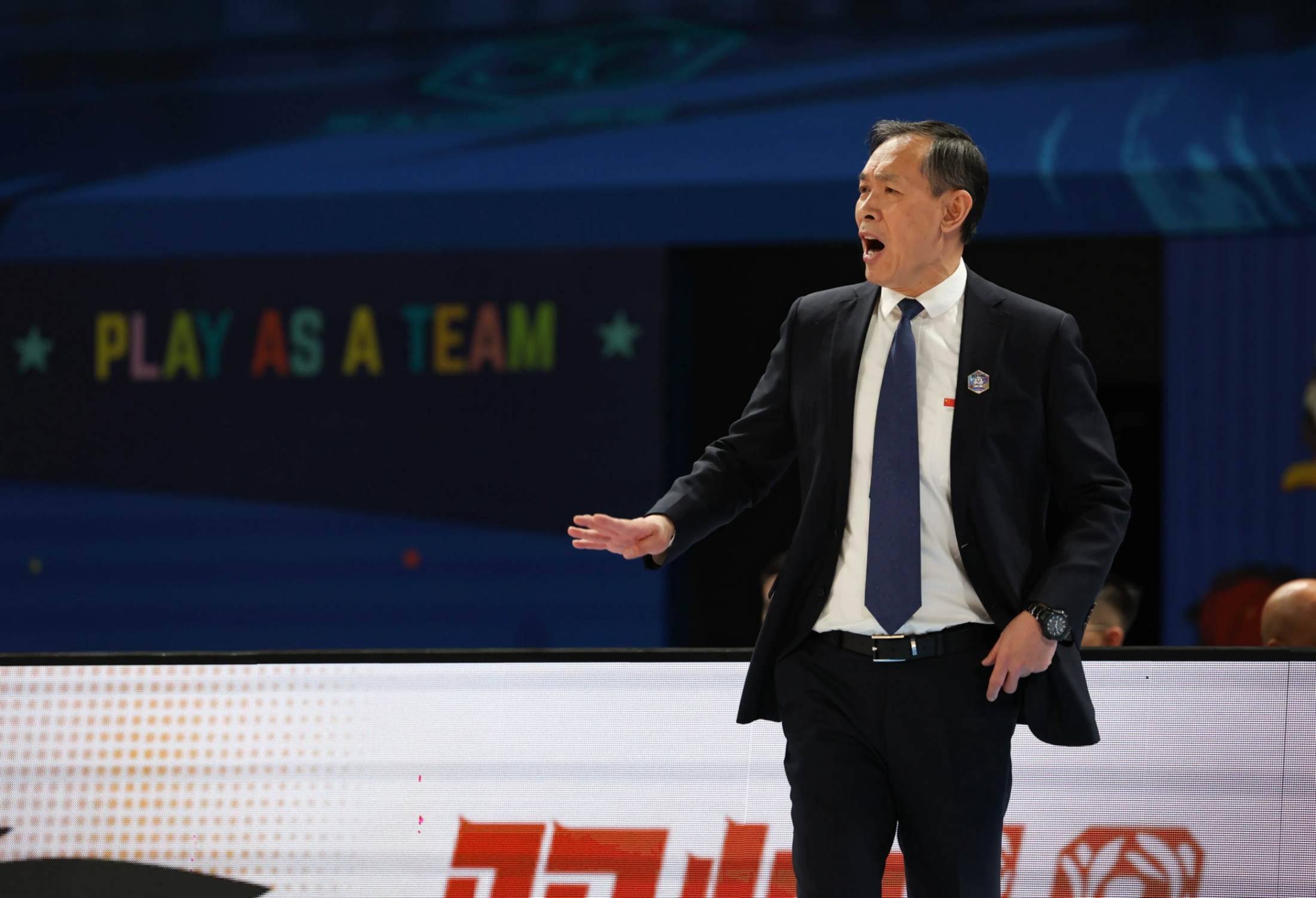 包含关键时刻华盛顿奇才备战足总杯，队长鼓劲细节曝光，媒体盛赞，心理建设被强调的词条